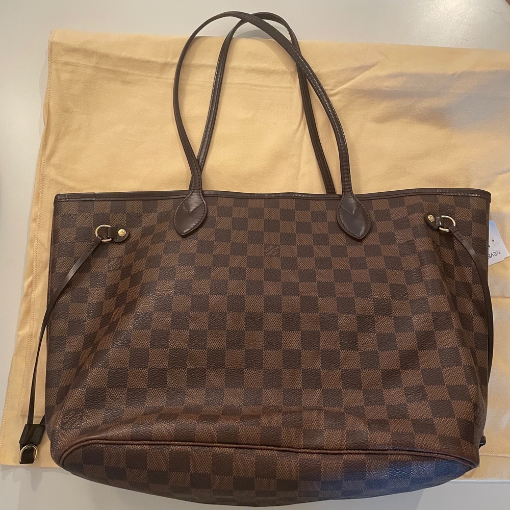 Louis Vuitton Neverfull MM Damier Ebene